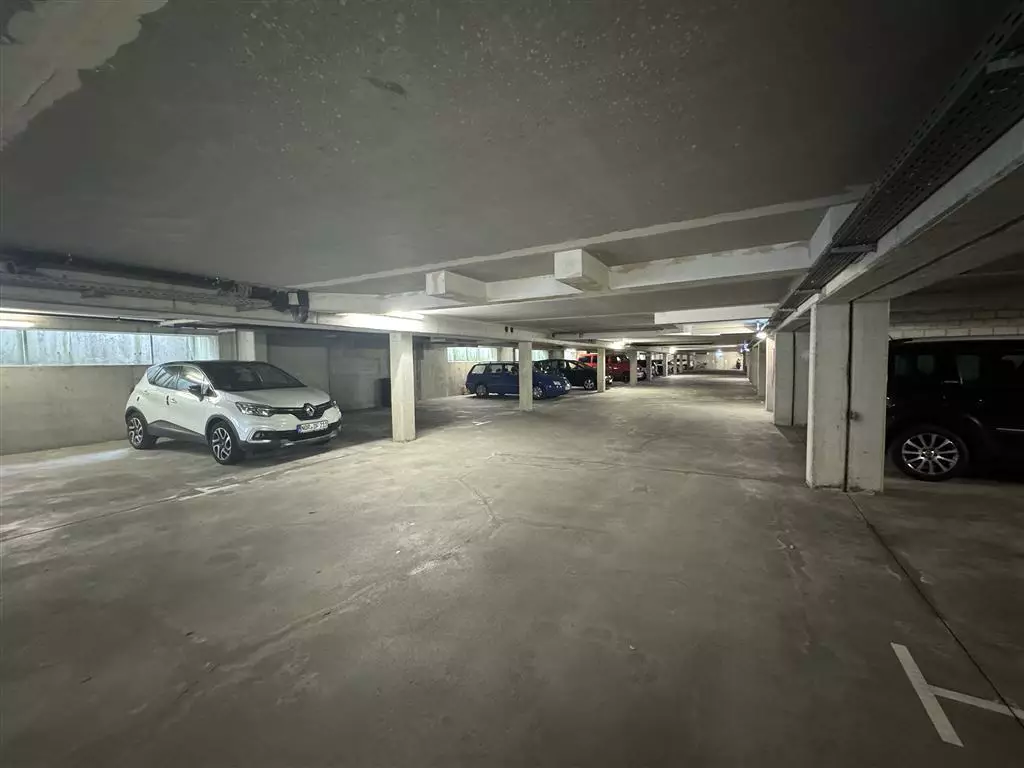 Attraktives Paket aus 5  Eigentumswohnungen mit 5  Garagenstellplätzen in Bielefeld! 