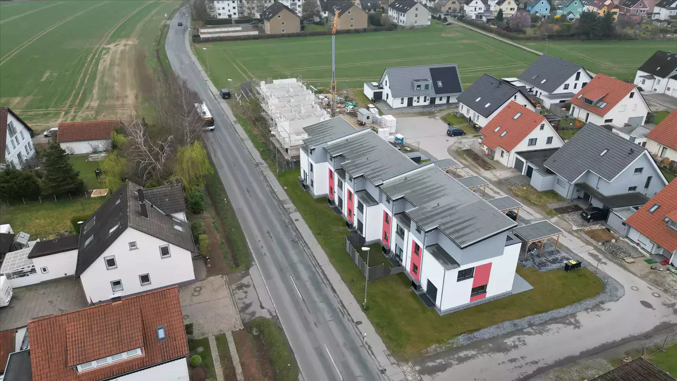 Familienfreundliches Neubau Reihenhaus mit Garten & Carport in  Top-Lage Babenhausen