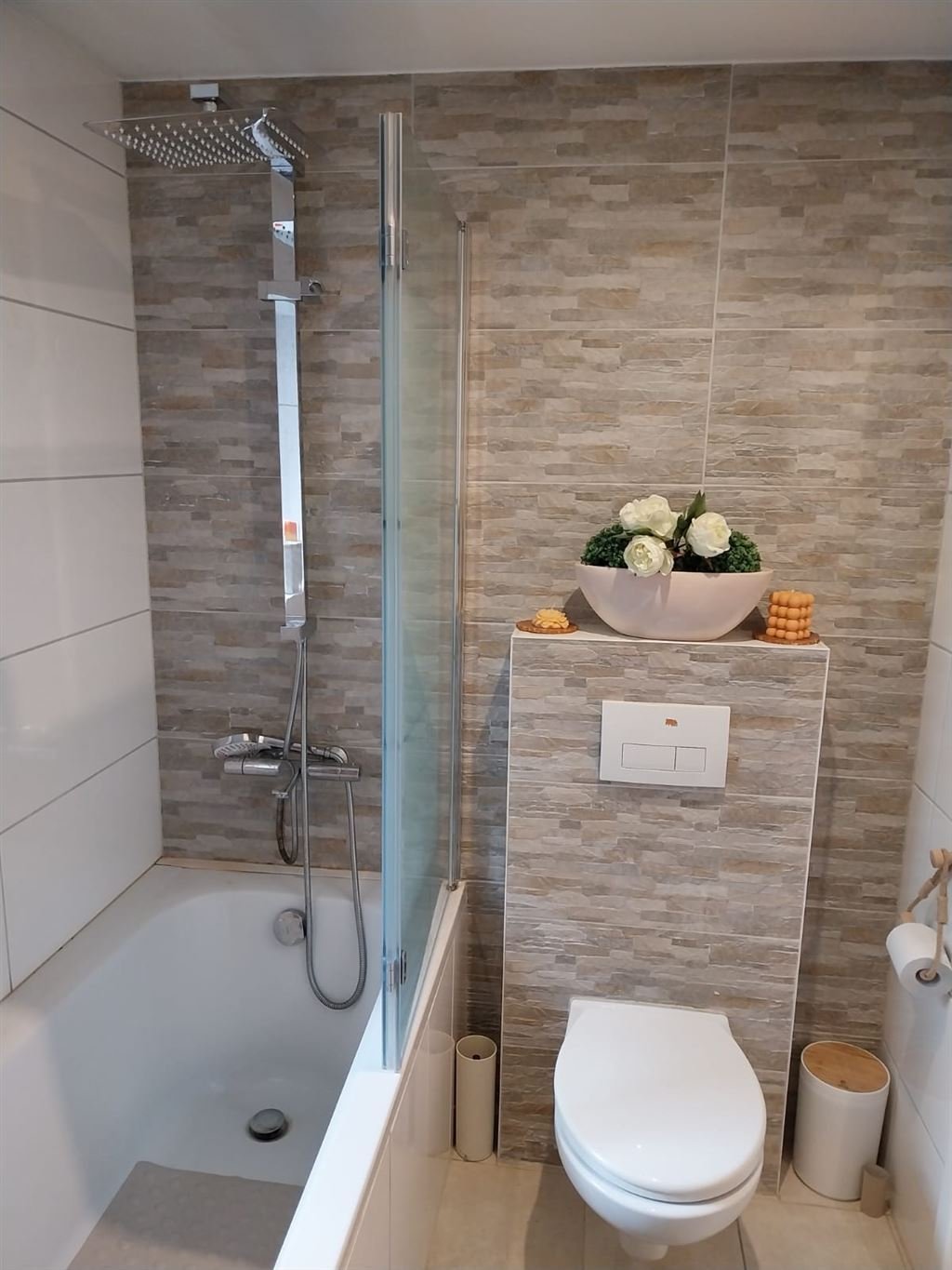 Vielseitiges Haus auf großem  Grundstück mit zahlreichen  Gestaltungsoptionen