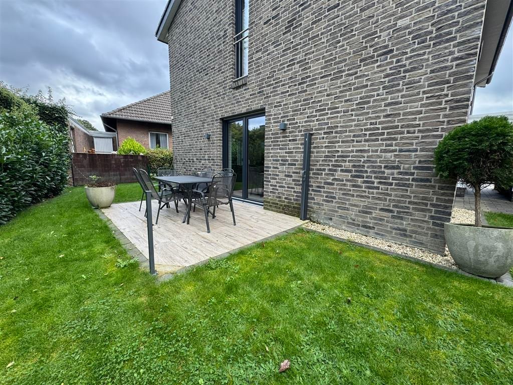 Modernes Familienidyll in Ibbenbüren:  Stilvolles Einfamilienhaus mit  hochwertiger Ausstattung und Inventar