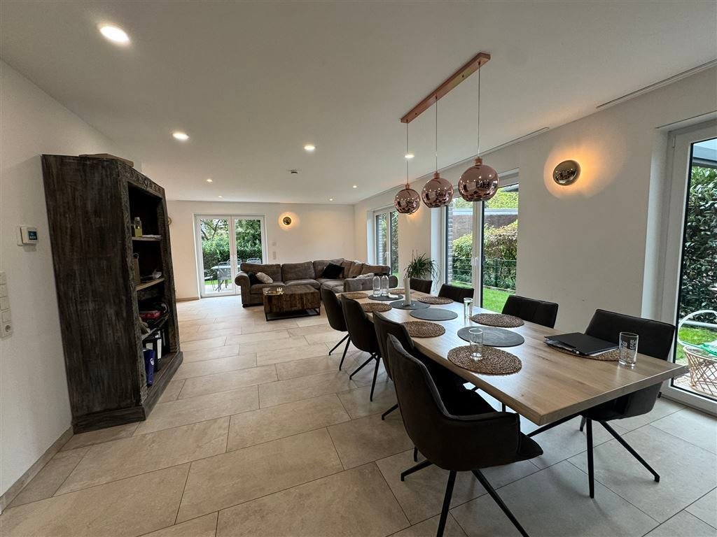 Modernes Familienidyll in Ibbenbüren:  Stilvolles Einfamilienhaus mit  hochwertiger Ausstattung und Inventar