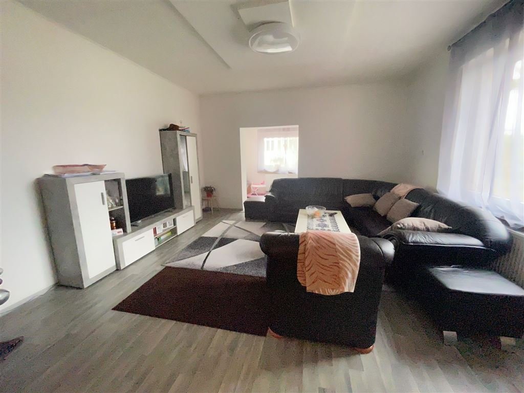 Mehrfamilienhaus mit Baugrundstück