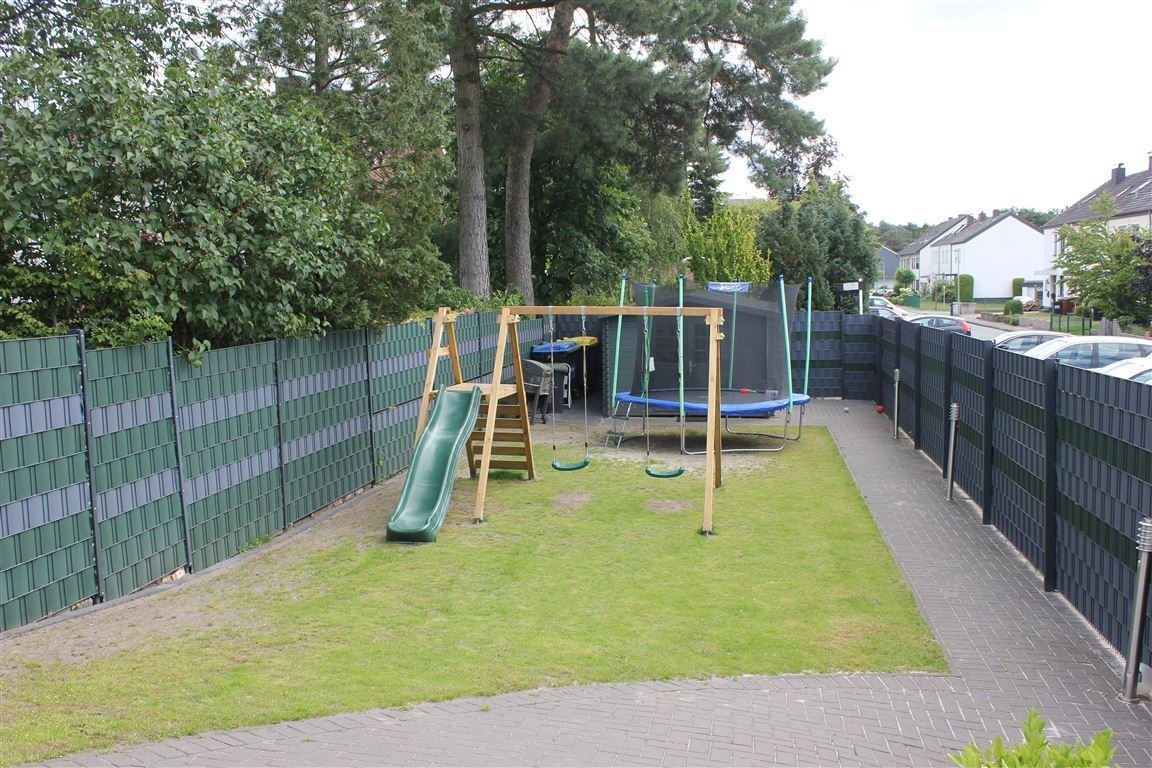 Attraktives und solides Reihenhaus in ruhiger Anliegerstraße BI-Senne!