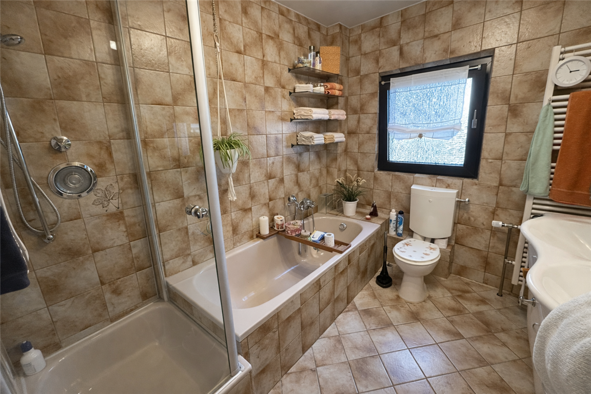 Einfamilienhaus mit großem  Grundstück, zwei Garagen und  vielseitigem Platzangebot in Hörstel Riesenbeck