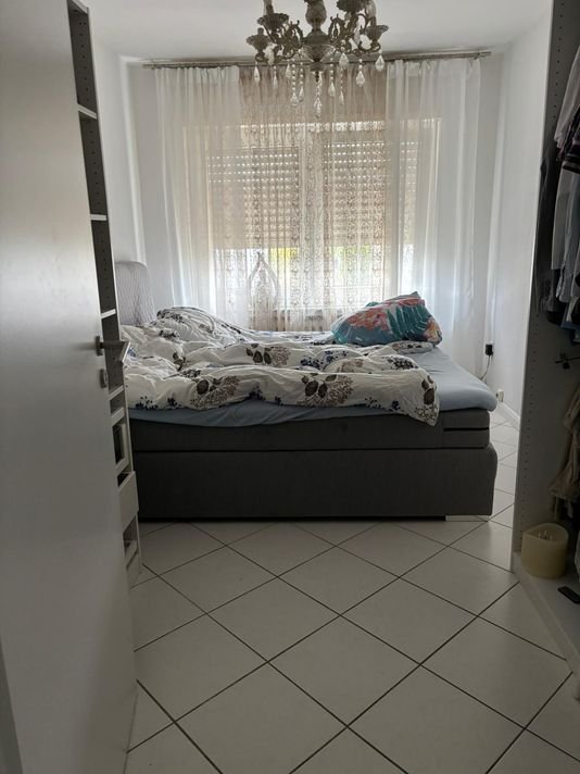 Kapitalanlage mit solider Rendite – Gepflegtes Zweifamilienhaus in Bünde mit Garten, Balkon & 4 Stellplätzen