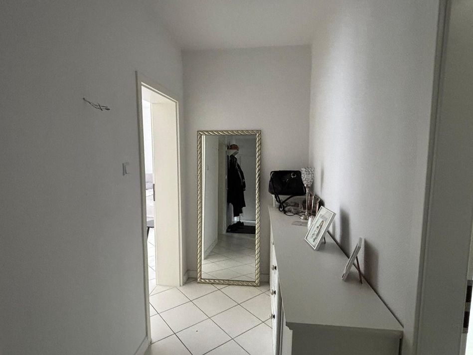 Kapitalanlage mit solider Rendite – Gepflegtes Zweifamilienhaus in Bünde mit Garten, Balkon & 4 Stellplätzen