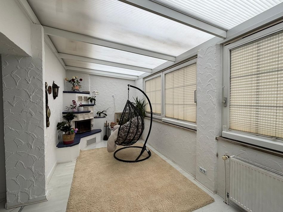 Kapitalanlage mit solider Rendite – Gepflegtes Zweifamilienhaus in Bünde mit Garten, Balkon & 4 Stellplätzen