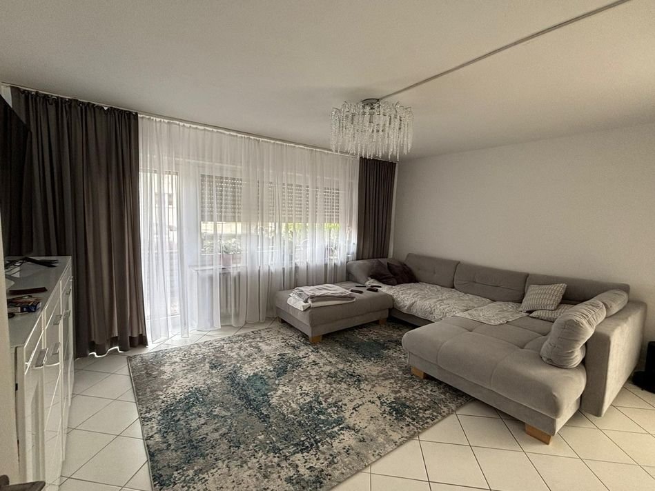 Kapitalanlage mit solider Rendite – Gepflegtes Zweifamilienhaus in Bünde mit Garten, Balkon & 4 Stellplätzen