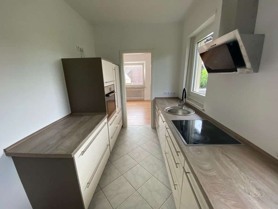 Kapitalanlage mit solider Rendite – Gepflegtes Zweifamilienhaus in Bünde mit Garten, Balkon & 4 Stellplätzen