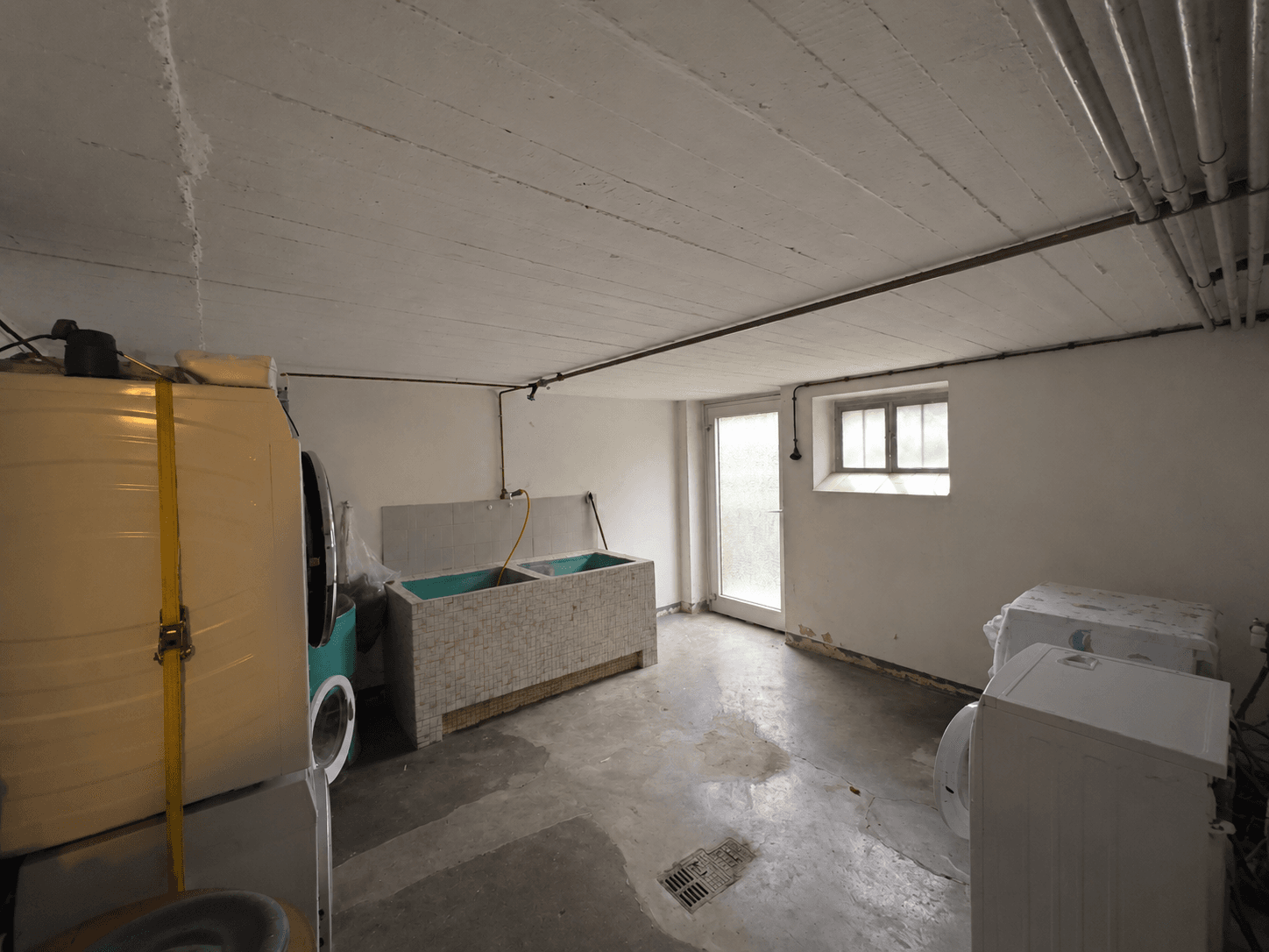 Vermietete 2-Zimmer-Dachgeschosswohnung mit Entwicklungspotenzial in Bielefeld-Brackwede