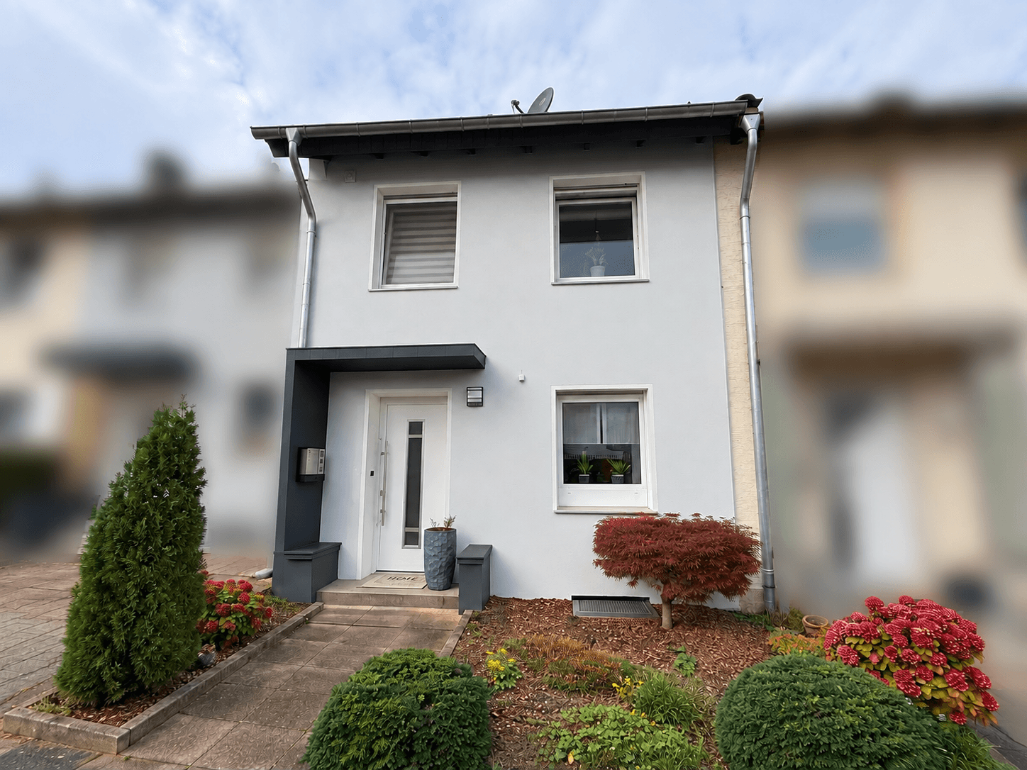 Modernisiertes Reihenmittelhaus mit zusätzlichem Raumangebot 