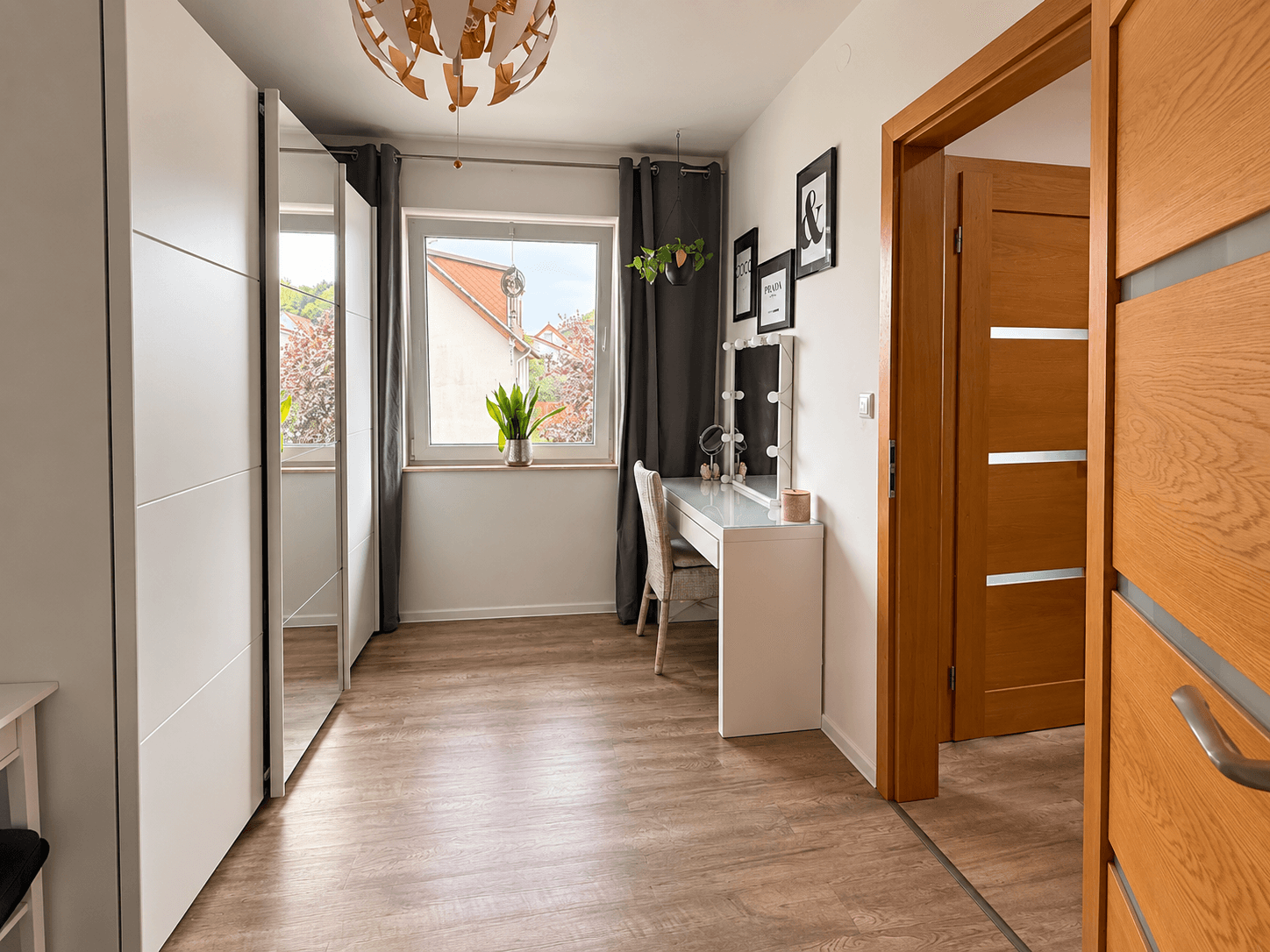 Modernisiertes Reihenmittelhaus mit zusätzlichem Raumangebot 