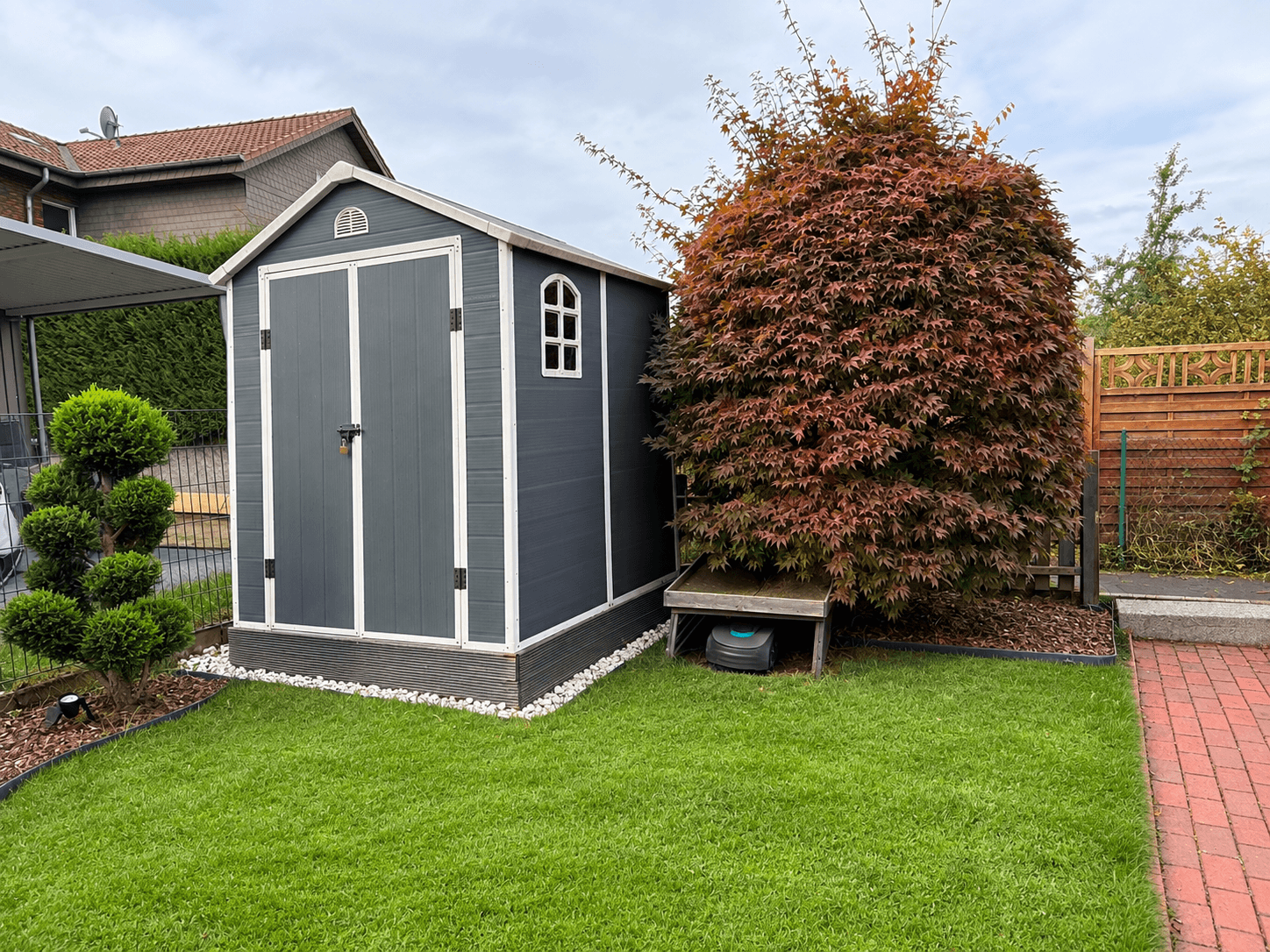 Modernisiertes Reihenmittelhaus mit zusätzlichem Raumangebot 